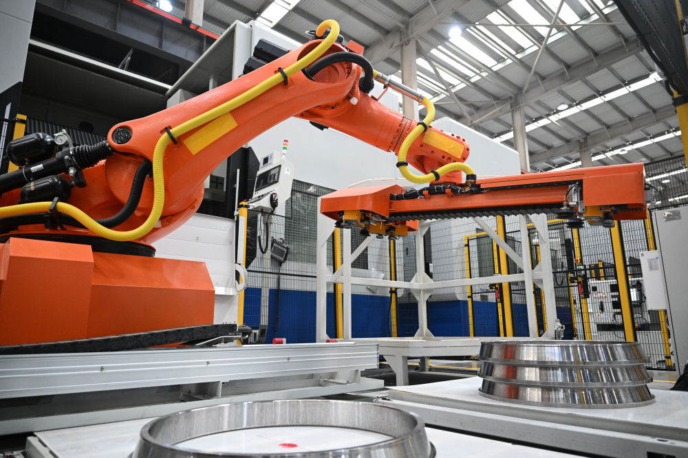 新聞多一點(diǎn)|洛軸集團(tuán)的轉(zhuǎn)型升級(jí)之路 信息系統(tǒng)集成服務(wù)